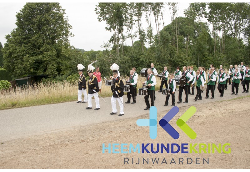 12 -7-2015 Onthulling grafsteen Herwen Coll. P.Snip- HKR (34)